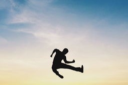 mk sport-青训守门人制度是否造成选材封闭，青少年守门员训练