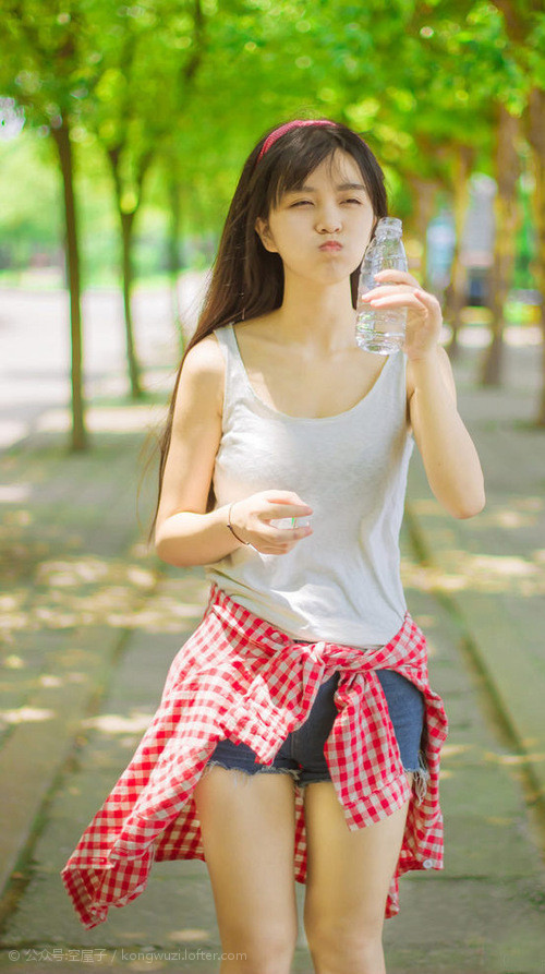 【一案两十年】楼梯护栏坍塌致死21人 原责任人再审失败,楼梯护栏案判决书